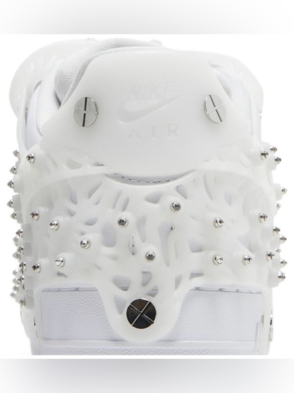 Nike x Swarovski Air Force 1 Crystal Sneakers - Picture 8 of 11